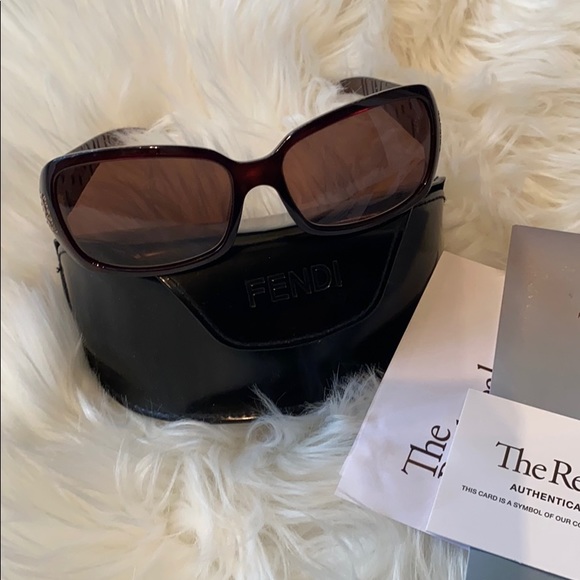 Fendi Tinted Round Sunglasses - Picture 2 of 5